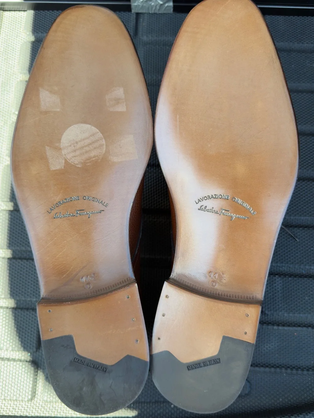 Salvatore Ferragamo **small scratch